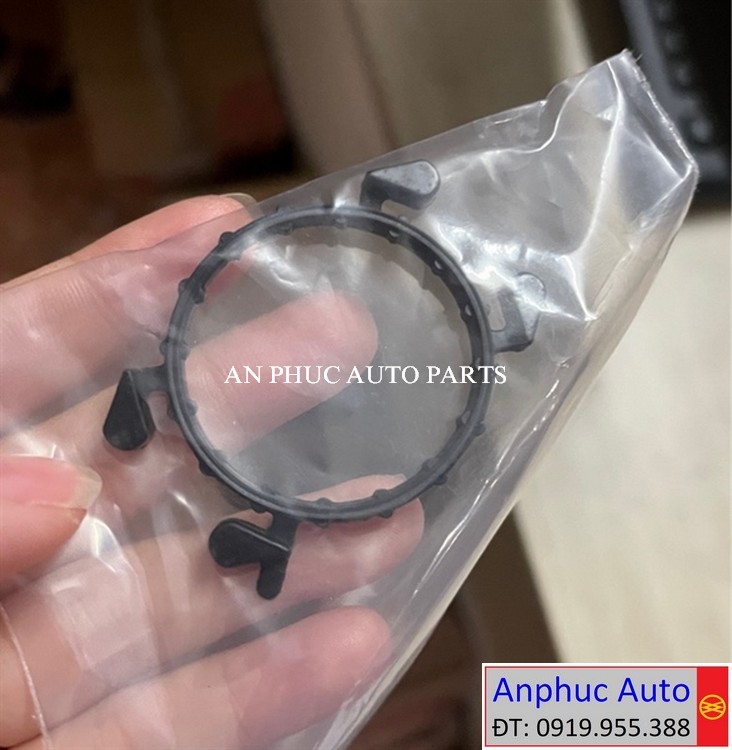 Sin ống nước thân máy Toyota-16258-75010.jpg